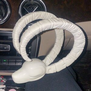 Nate Berkus rare ram head figurine